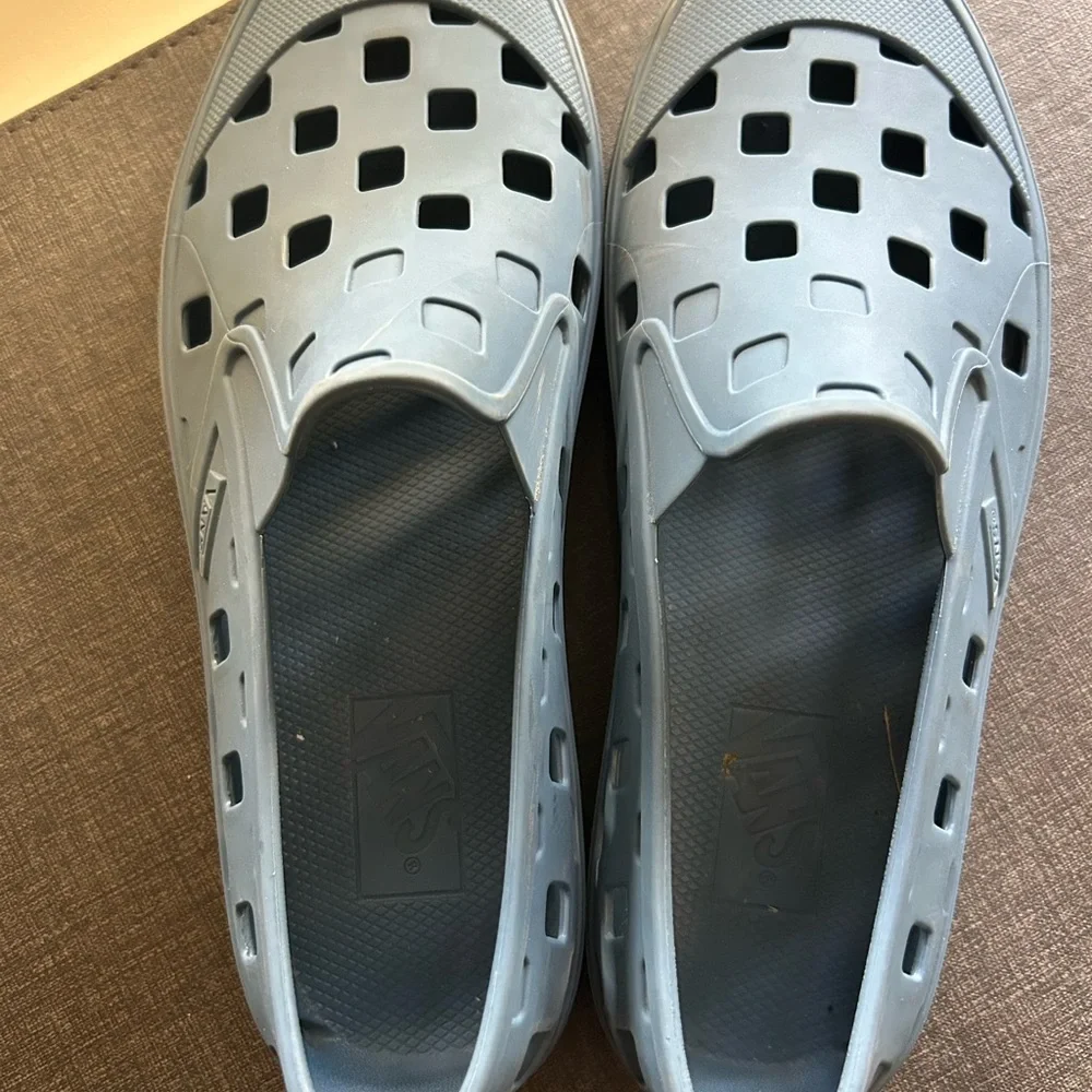 Vans Slip-On Trek shoes in pewter blue/gray size 5 boys/men - Picture 4 of 5